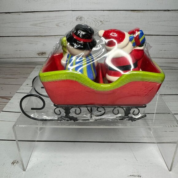 Santa & Snowman Salt & Pepper Shaker Set In Sleigh Christmas Decor NOS Sealed - Picture 5 of 10